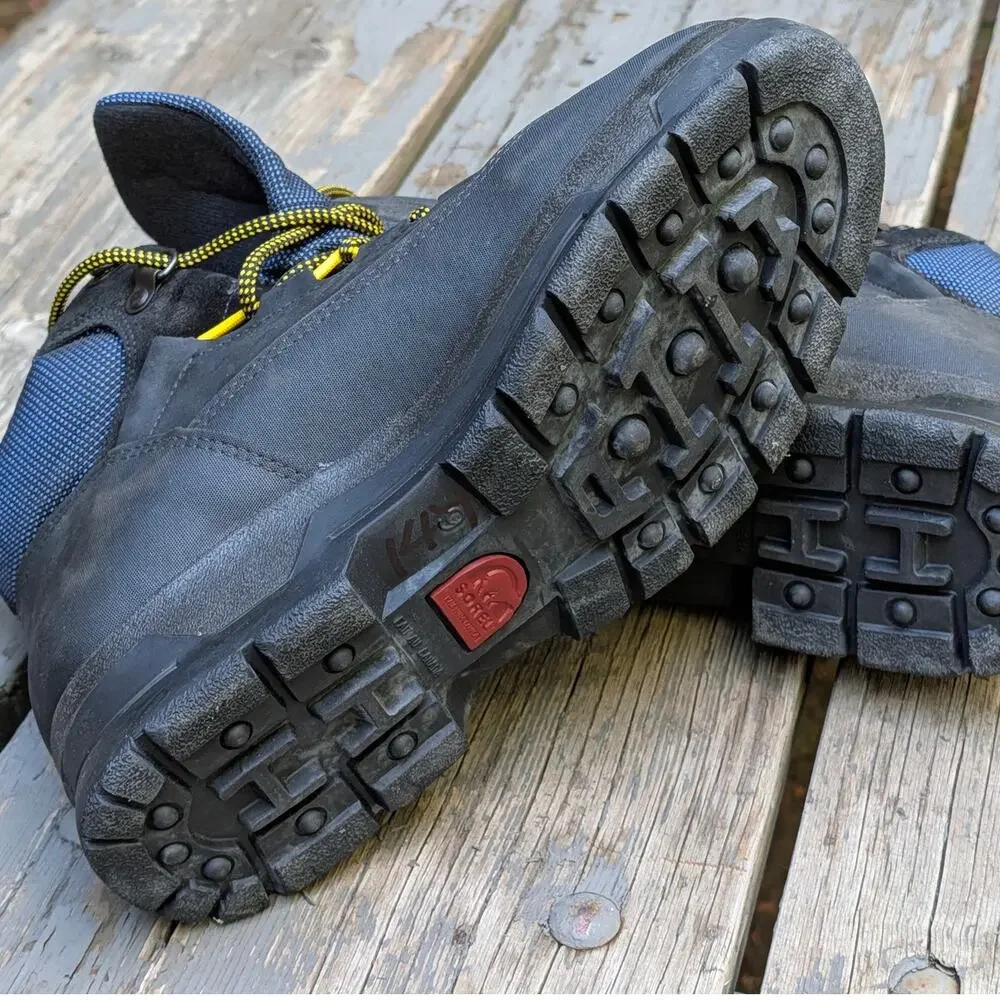 Vintage Sorel Hiking Boots Black Made in Canada Chunky Gorpcore Trail Size 9